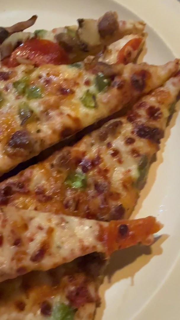 Ken's Pizza